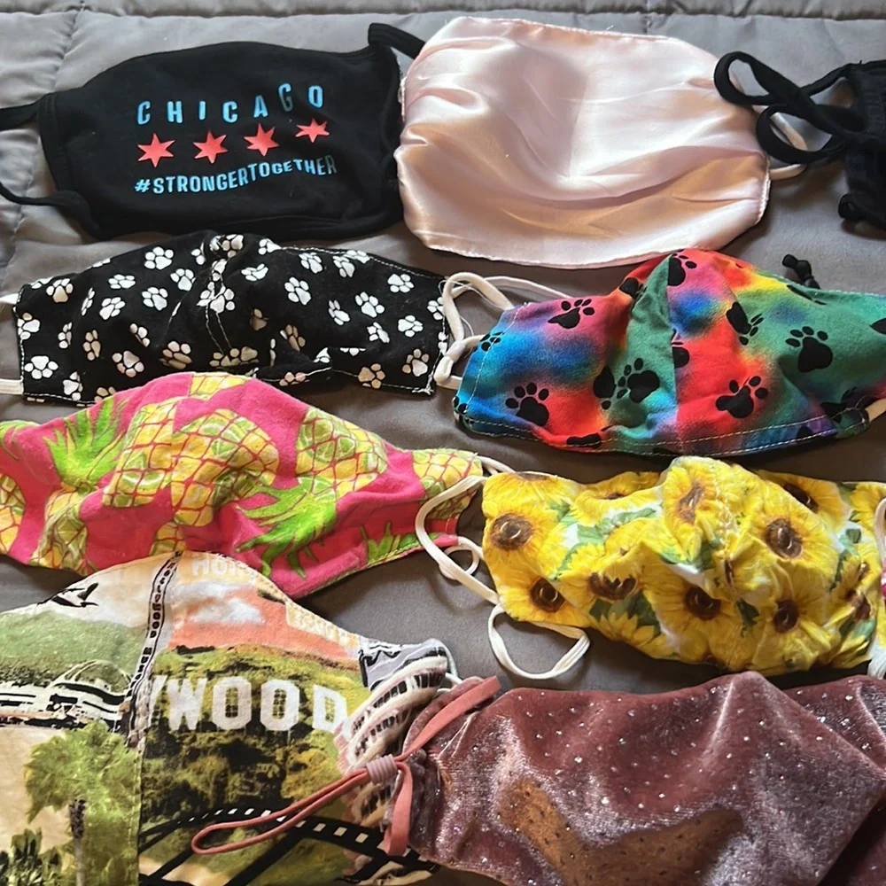 Bundle of 26 Women’s Face Masks Old Navy Hawaii Chicago Dog Paws Hollywood Print
